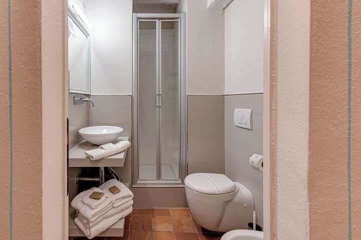 Room 40 of 124