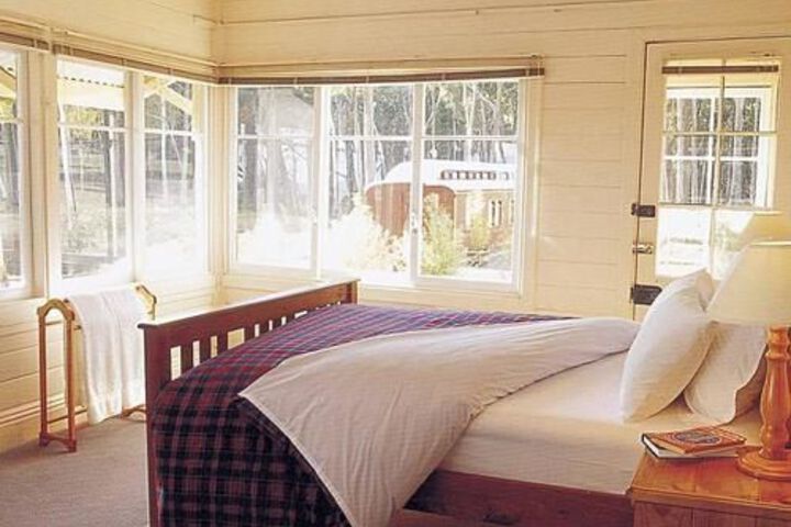 Room 6 of 26