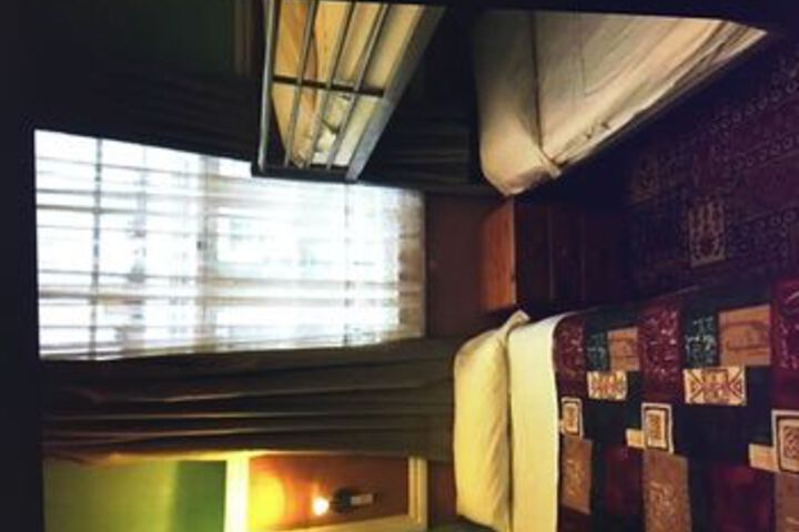 Room 17 of 42