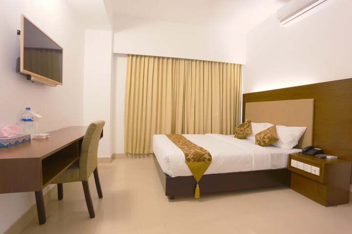 Room 17 of 26