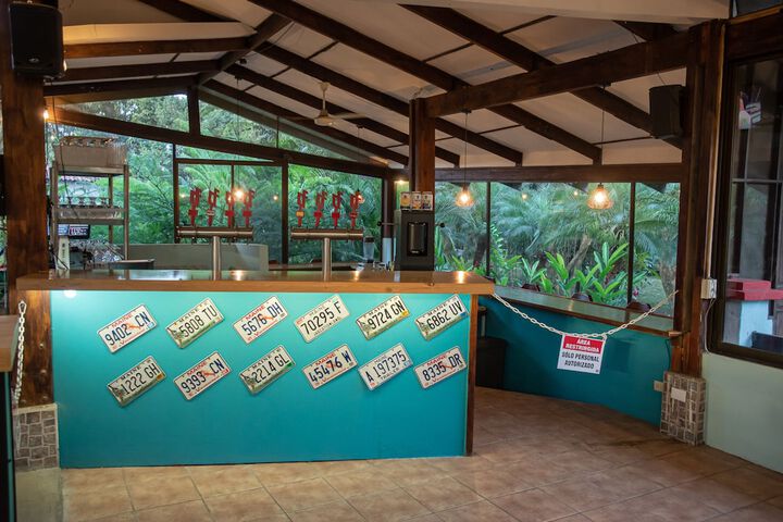 Food court