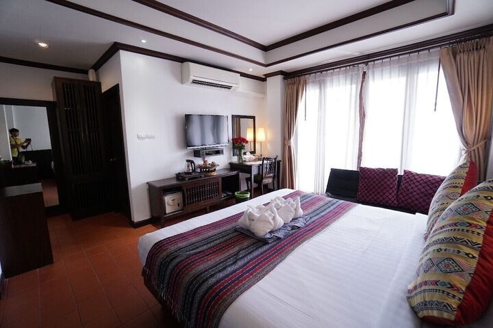 Room 33 of 139