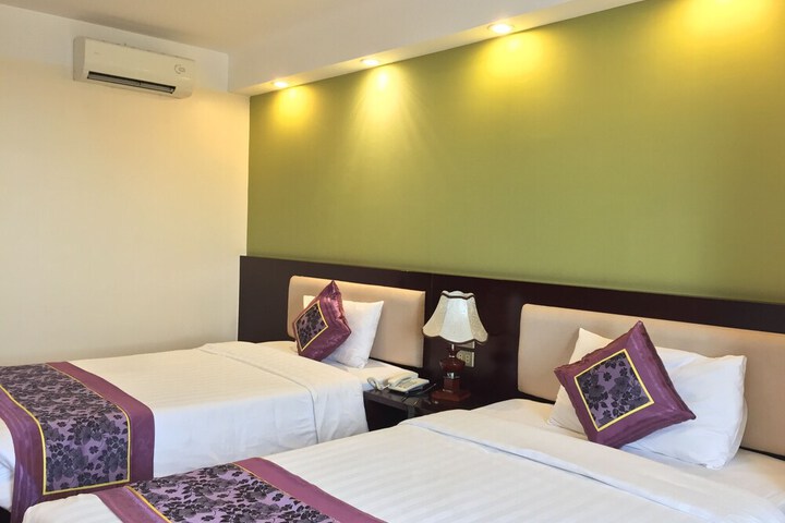 Room 5 of 35