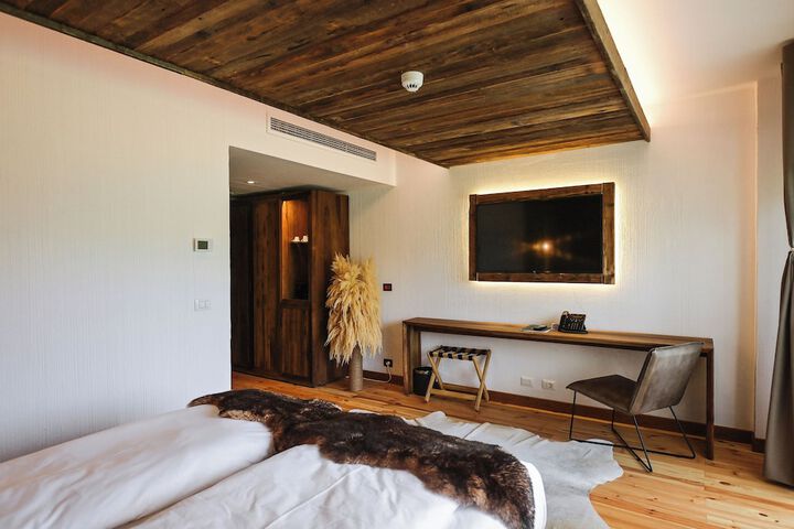 Room 30 of 55