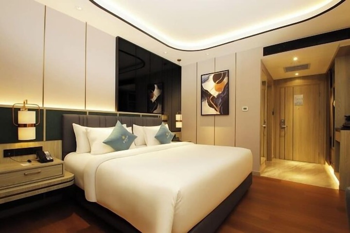 Suite Room