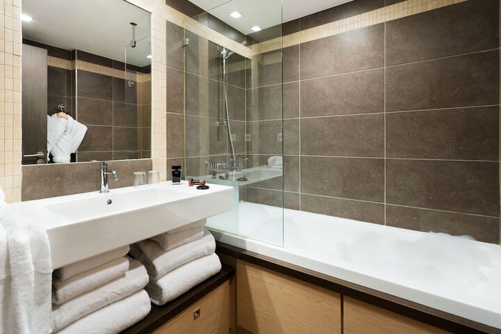 Clean Restrooms