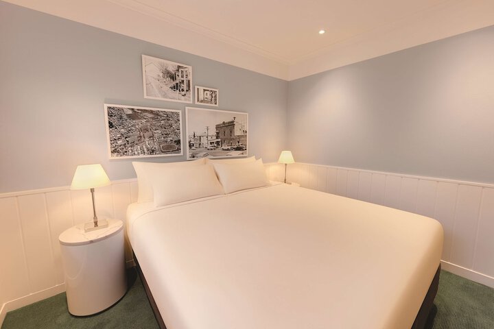 Room 14 of 68