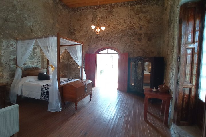 Room 3 of 19