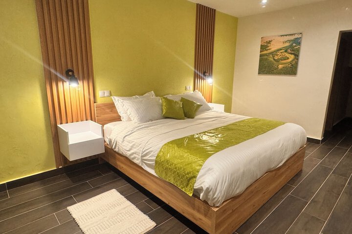 Room 14 of 46
