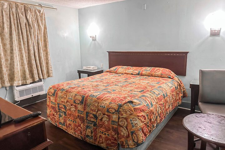 Room 37 of 110