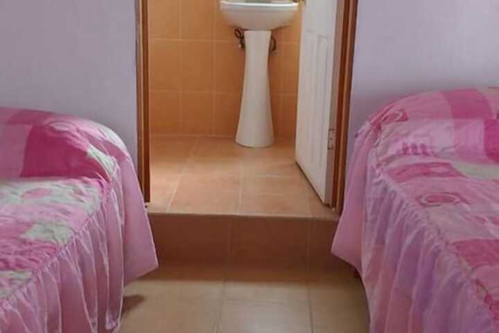 Room 16 of 26