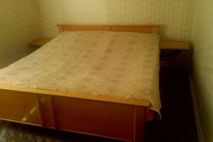 Room 6 of 31