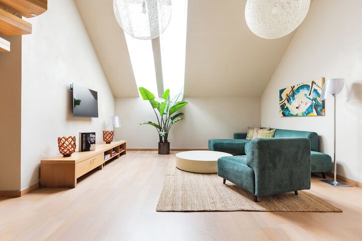 Room 43 of 70