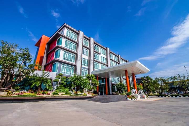Hotel 43 of 45