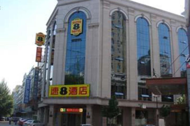Hotel 6 of 10