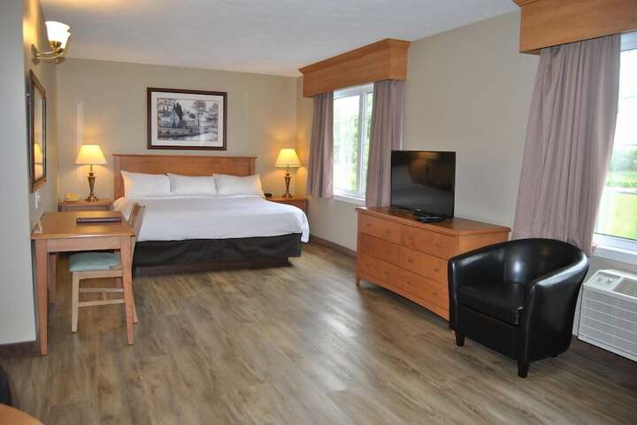 Room 7 of 27