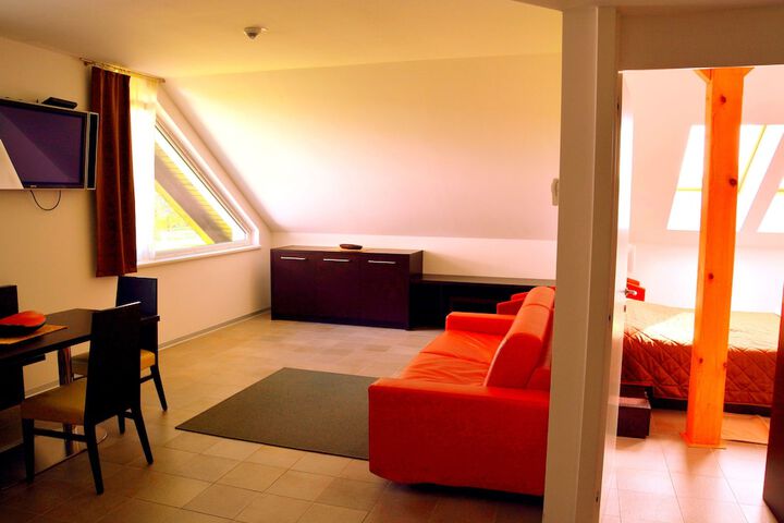 Room 14 of 46