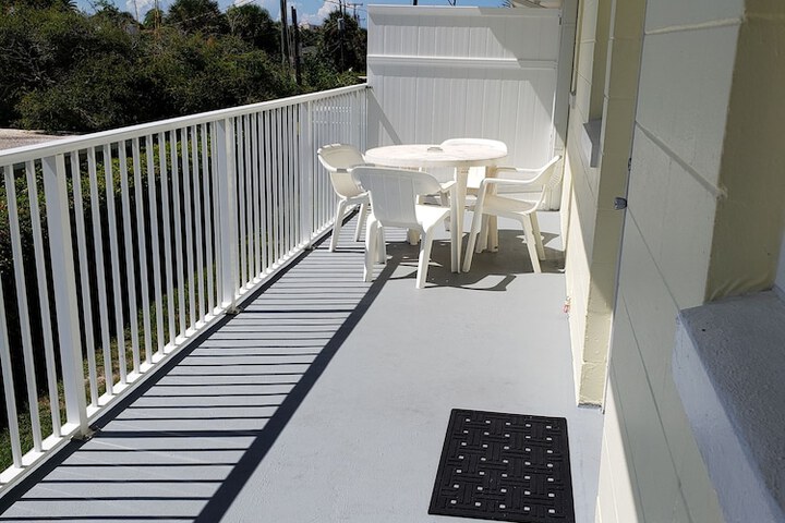 Terrace/Patio 12 of 33