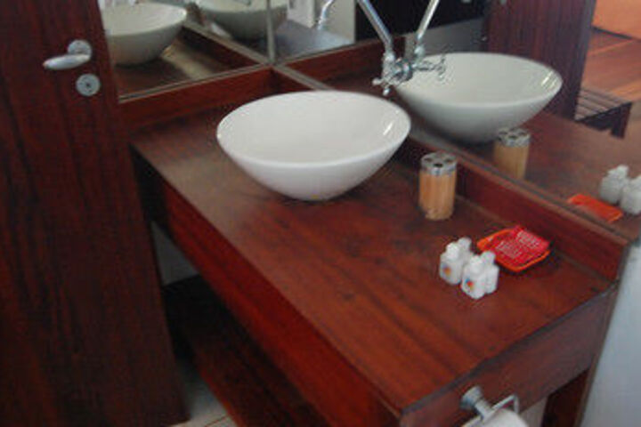 Room 4 of 29