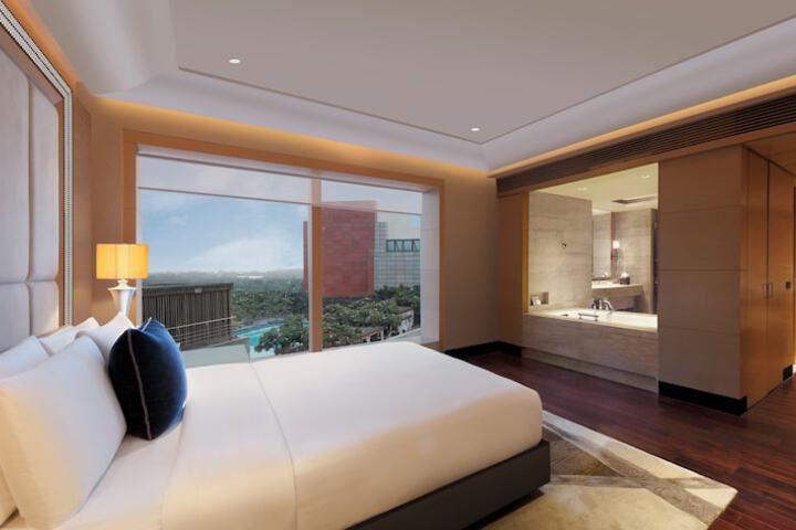 Room 30 of 117