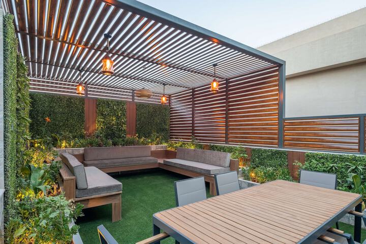 Terrace/Patio 131 of 136