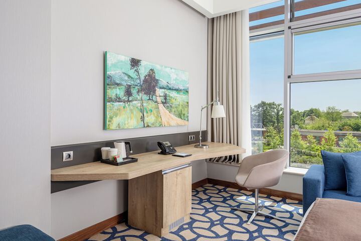 Room 21 of 137