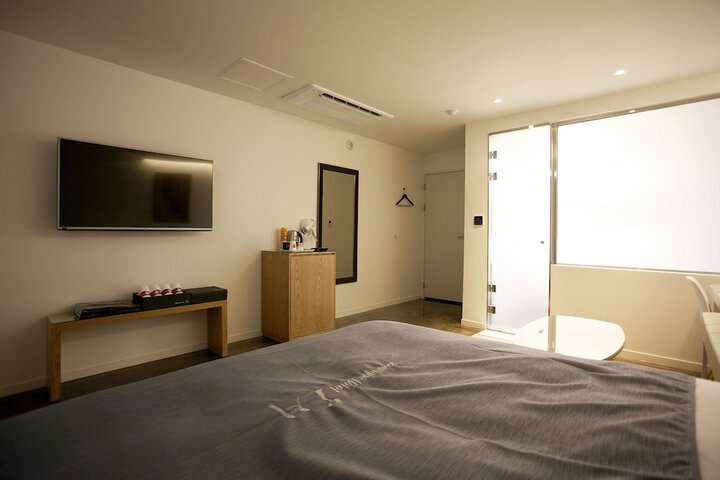 Room 20 of 40