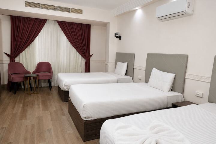 Room 46 of 125