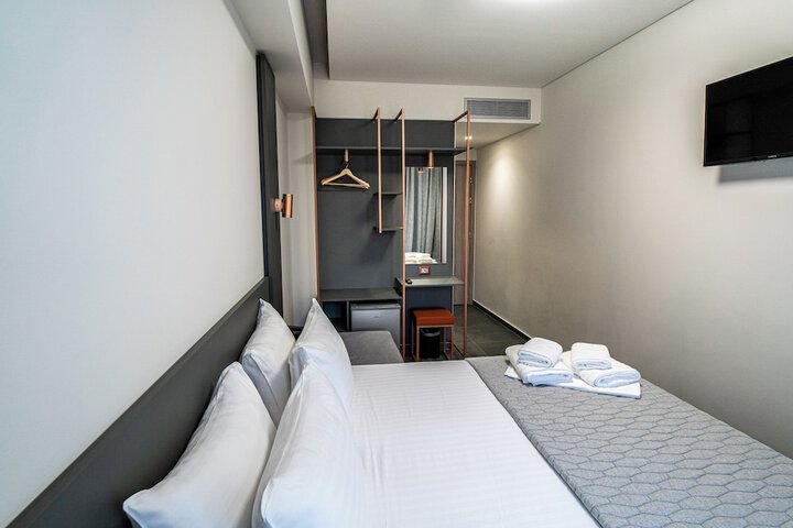 Room 40 of 82