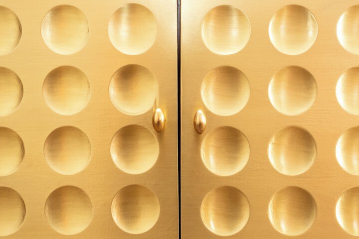 Room 40 of 141
