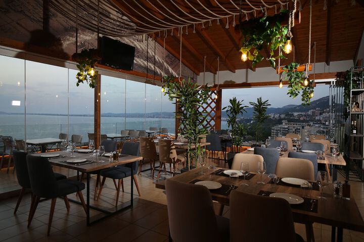 Dining 201 of 218