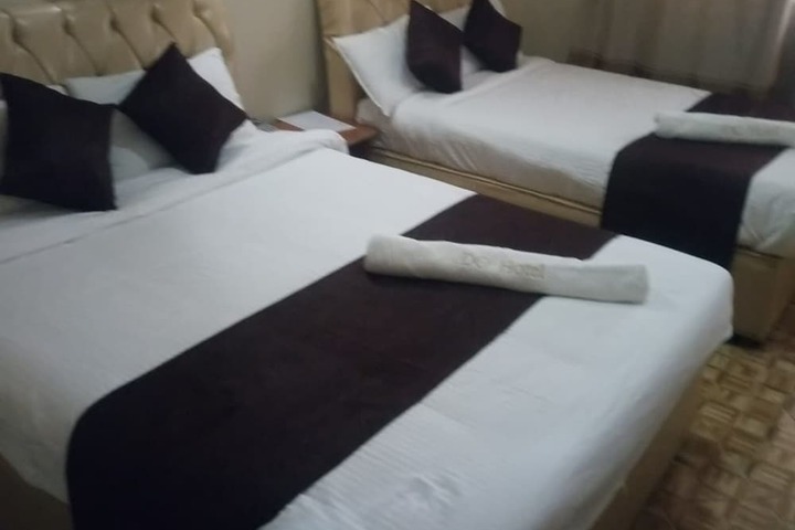 Room 12 of 23