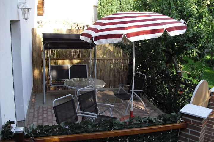 Terrace/Patio 10 of 41