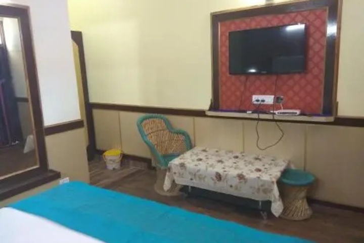 Room 3 of 5