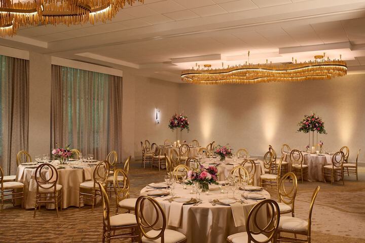 Ballroom/Hall 50 of 73