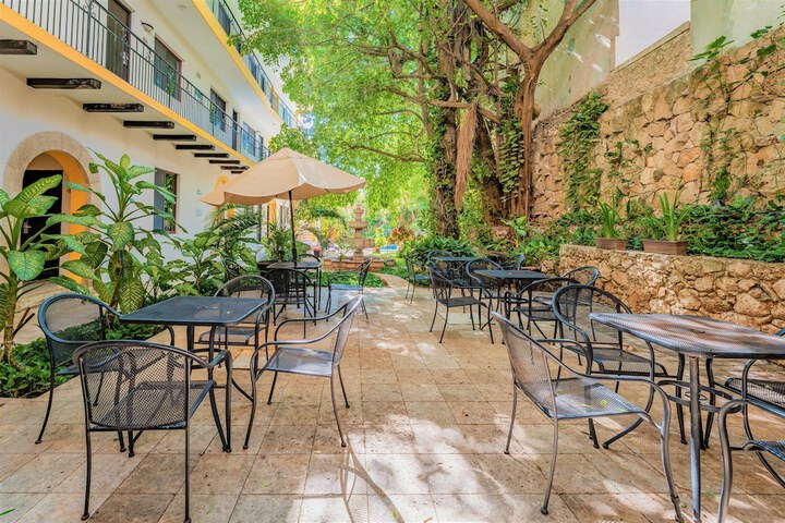 Terrace/Patio 76 of 80