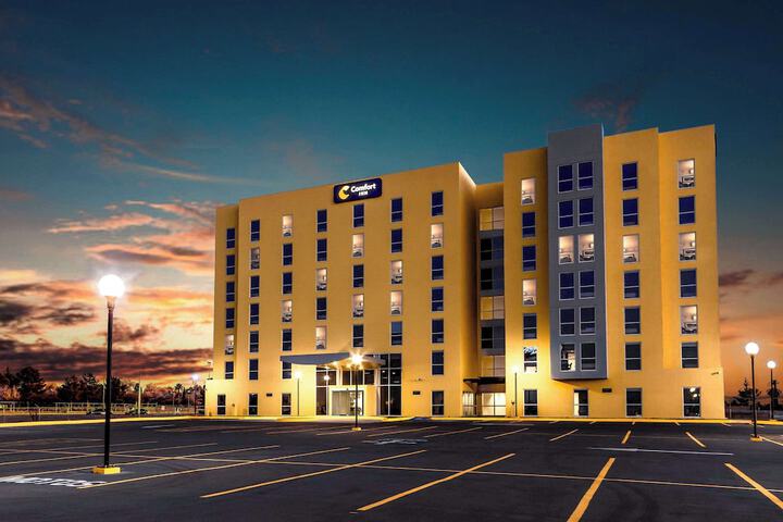 Hotel 50 of 50