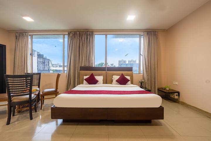 Room 10 of 37