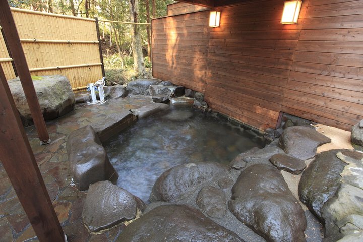 Spa 16 of 27