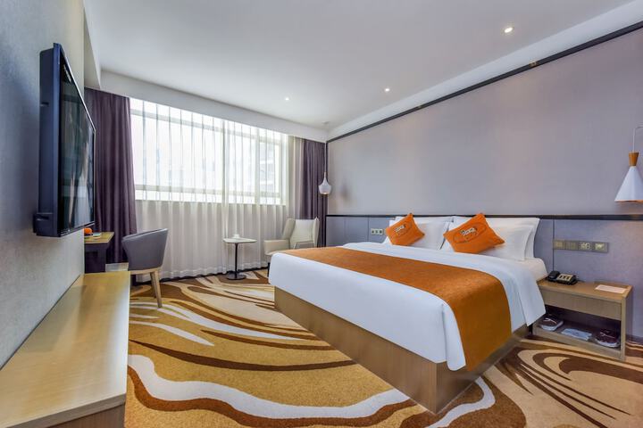 Room 21 of 113