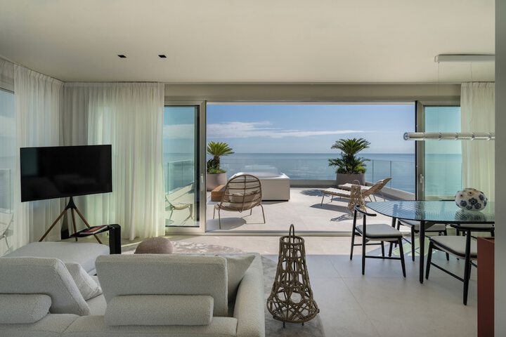 Opera Suite hotel Pesaro in Pesaro