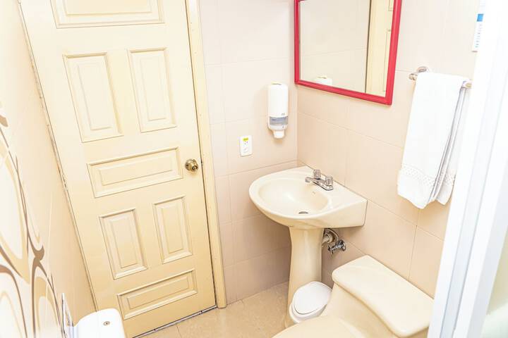 Room 15 of 35