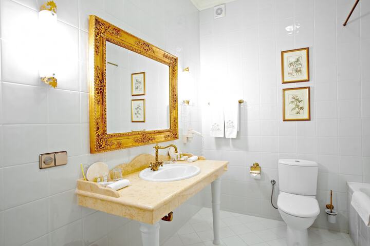 Bath Photo