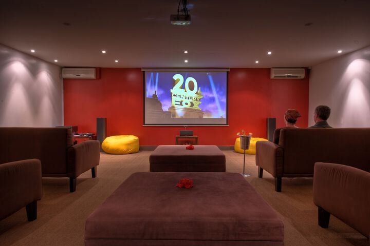 Entertainment 67 of 111