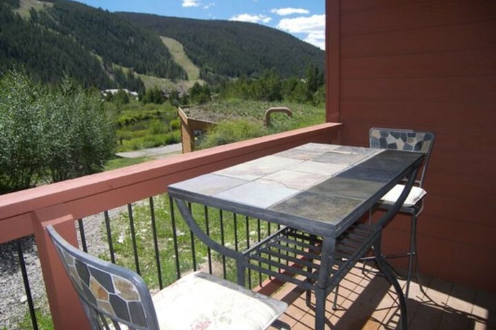Terrace/Patio 9 of 25