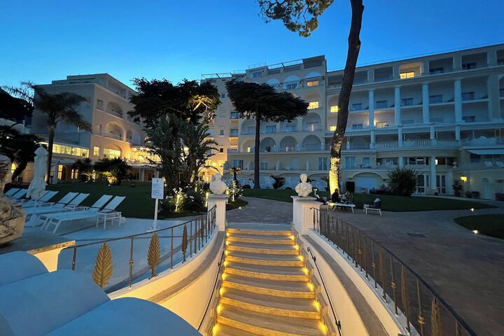Hotel 222 of 250