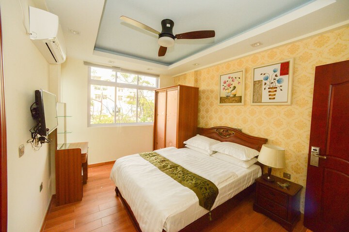Room 31 of 38