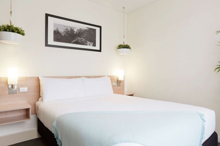 Room 20 of 92