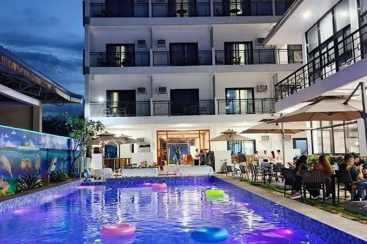 Ocean Star Hotel