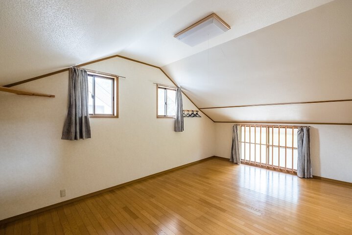 Room 4 of 59